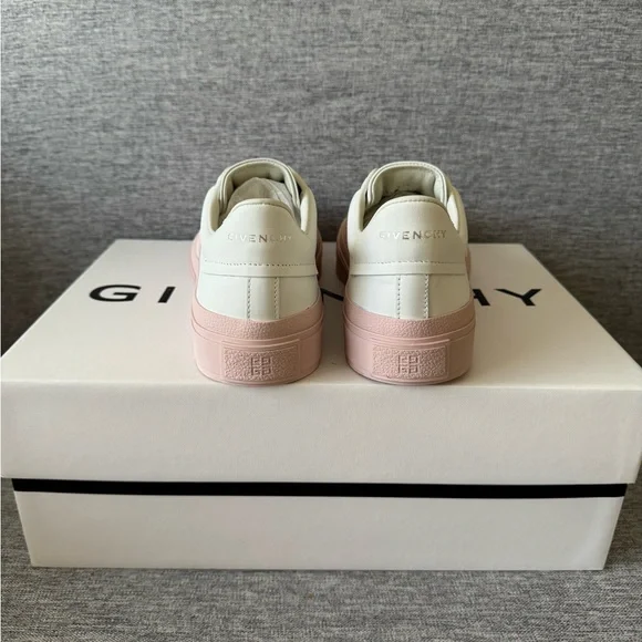Givenchy City Sneakers in size 37.5–7 US. NIB.! - Picture 5 of 9
